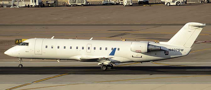 Skywest CL-600-2B19 N407SW, Phoenix Sky Harbor, January 8, 2016